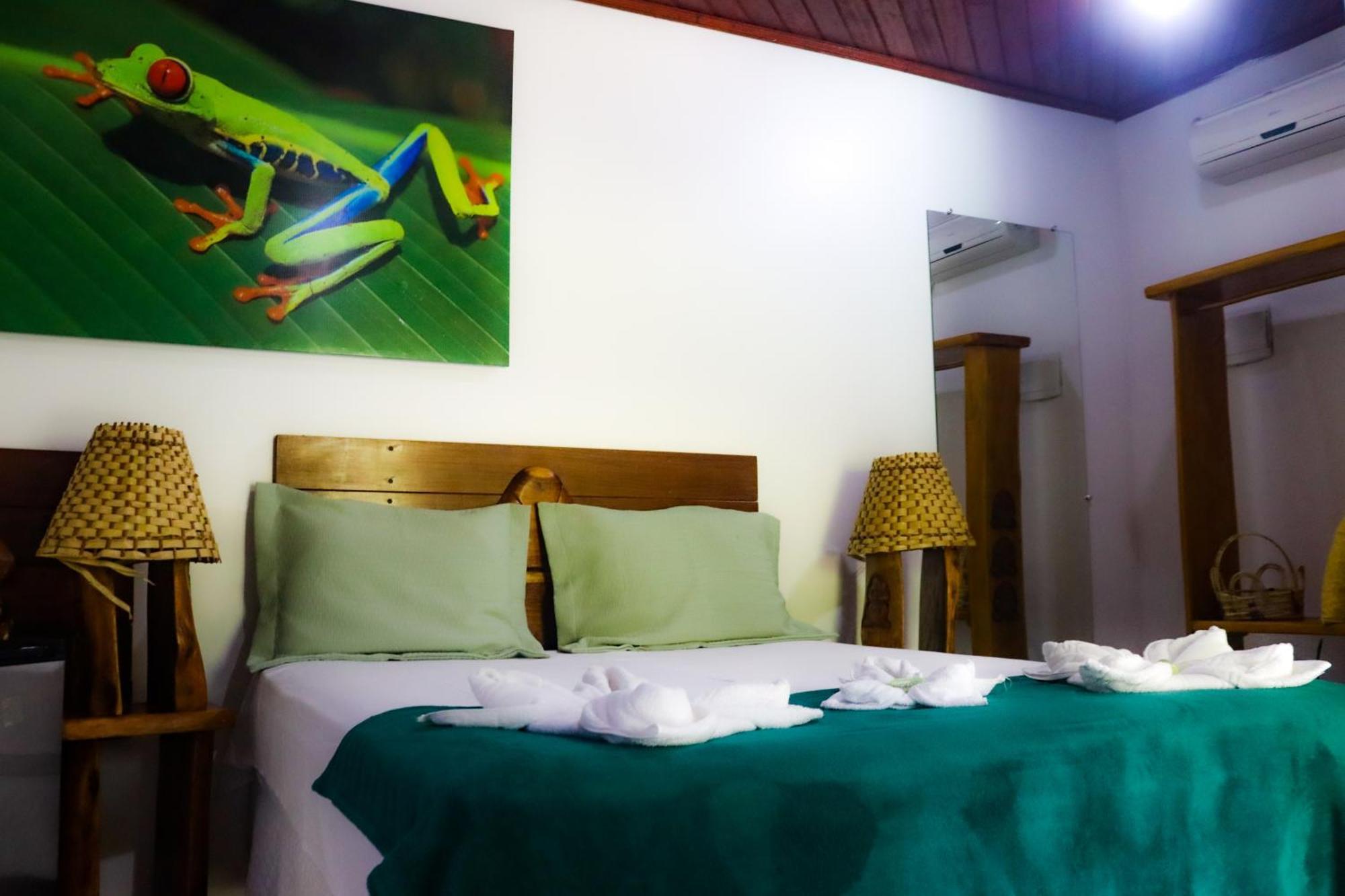 Pousada E Restaurante Amazonia Alter do Chão Phòng bức ảnh